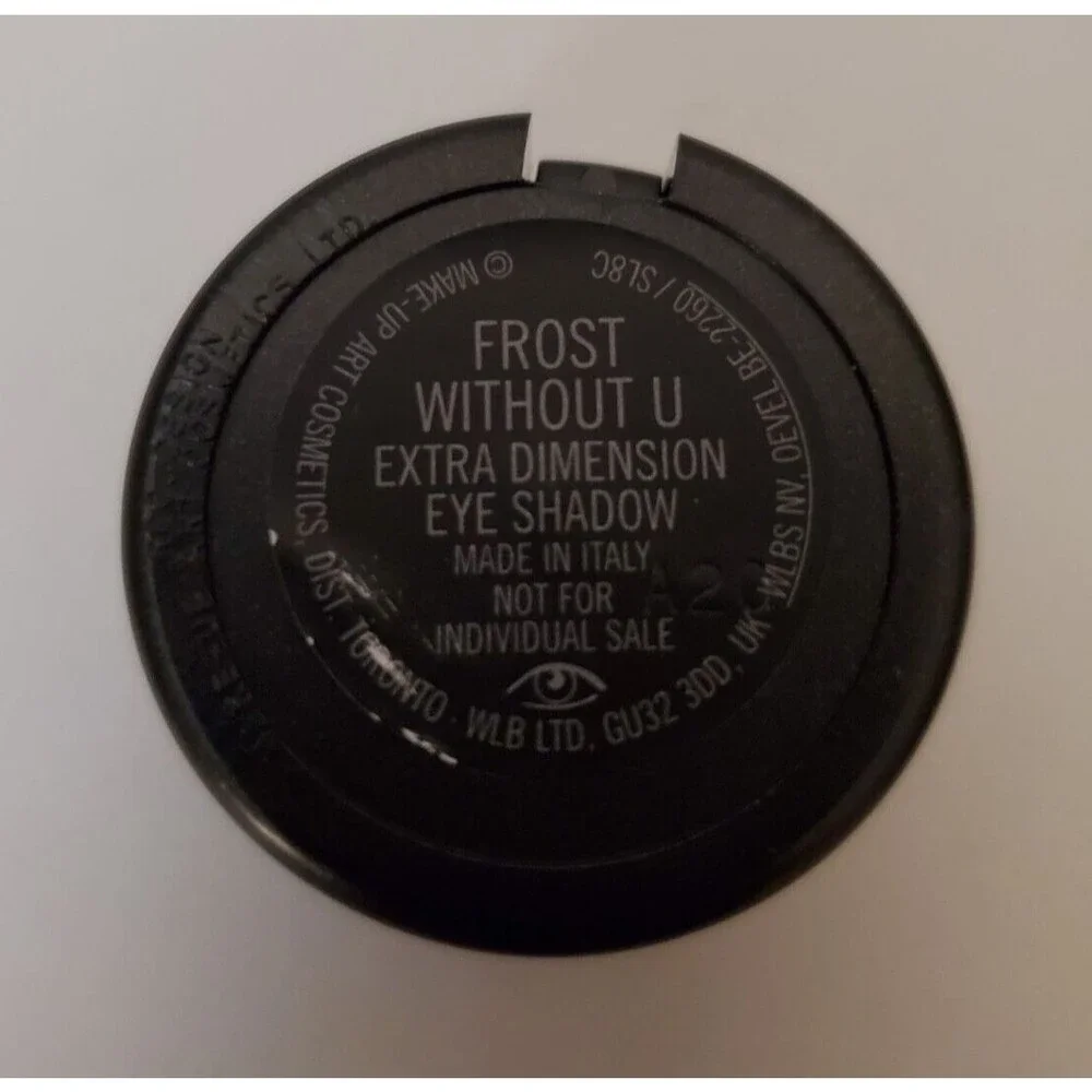 MAC  FROST WITHOUT U Eye Shadow ~ Copper Metallic~Extra Dimension Lmtd Ed.